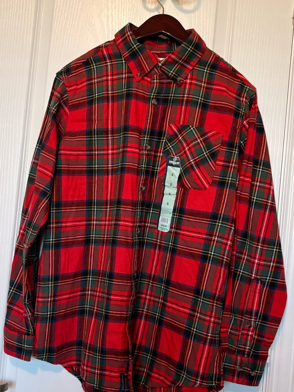 Magellan Outdoors Red and Green Plaid Button-Down Shirt